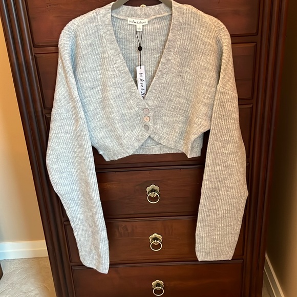 For Love and Lemons Grey Cardigan Cropped Sweater NWT - Picture 6 of 13